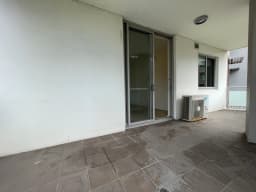 Mascot 2 bed 2 bathroom 2 carpark APT for rent